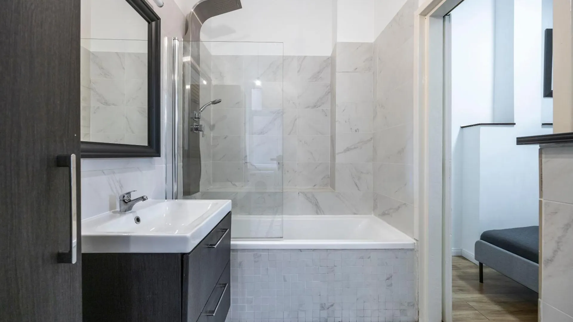 Stylish Cozy Dream Home In The Heart Of Budapeşte Macaristan