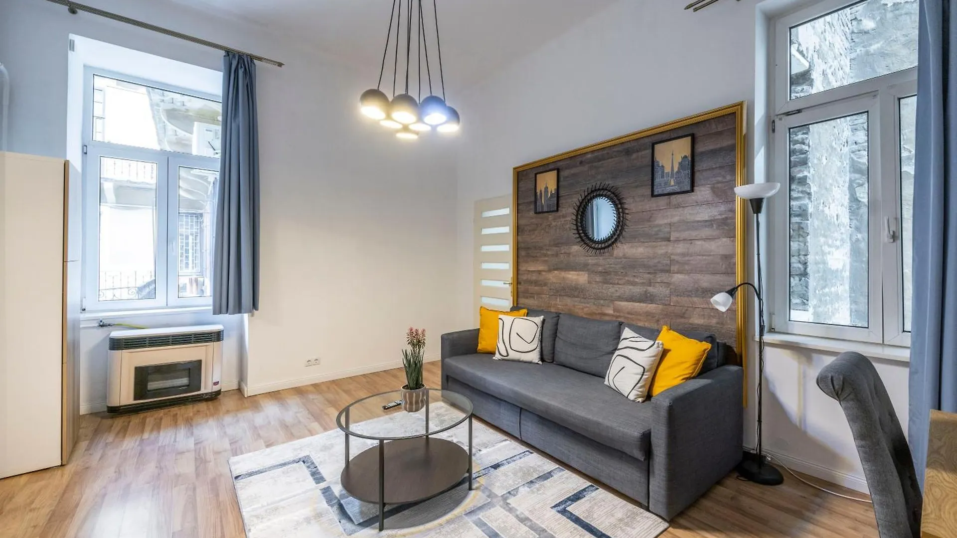 Stylish Cozy Dream Home In The Heart Of Budapeşte Macaristan